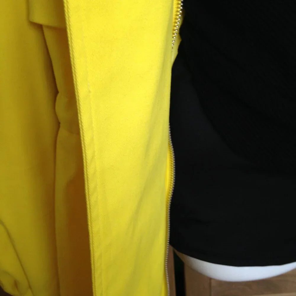 donated ***** New Super Bright, Thick, Comfy, Gorgeous fitting Top/Jacket - Picture 13 of 16